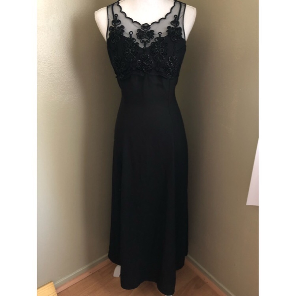 Vintage black lace front dress